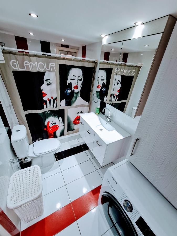 Hidden Lights Deluxe Apartment Ayia Napa Exterior photo